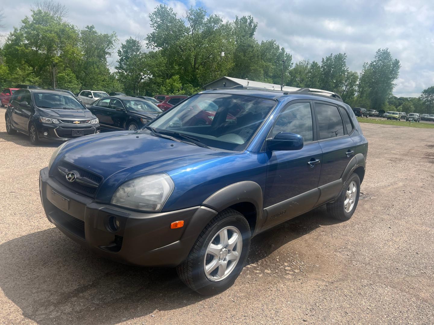 2005 Hyundai Tucson (KM8JN12D55U) , located at 17255 hwy 65 NE, Ham Lake, MN, 55304, 0.000000, 0.000000 - Photo#0